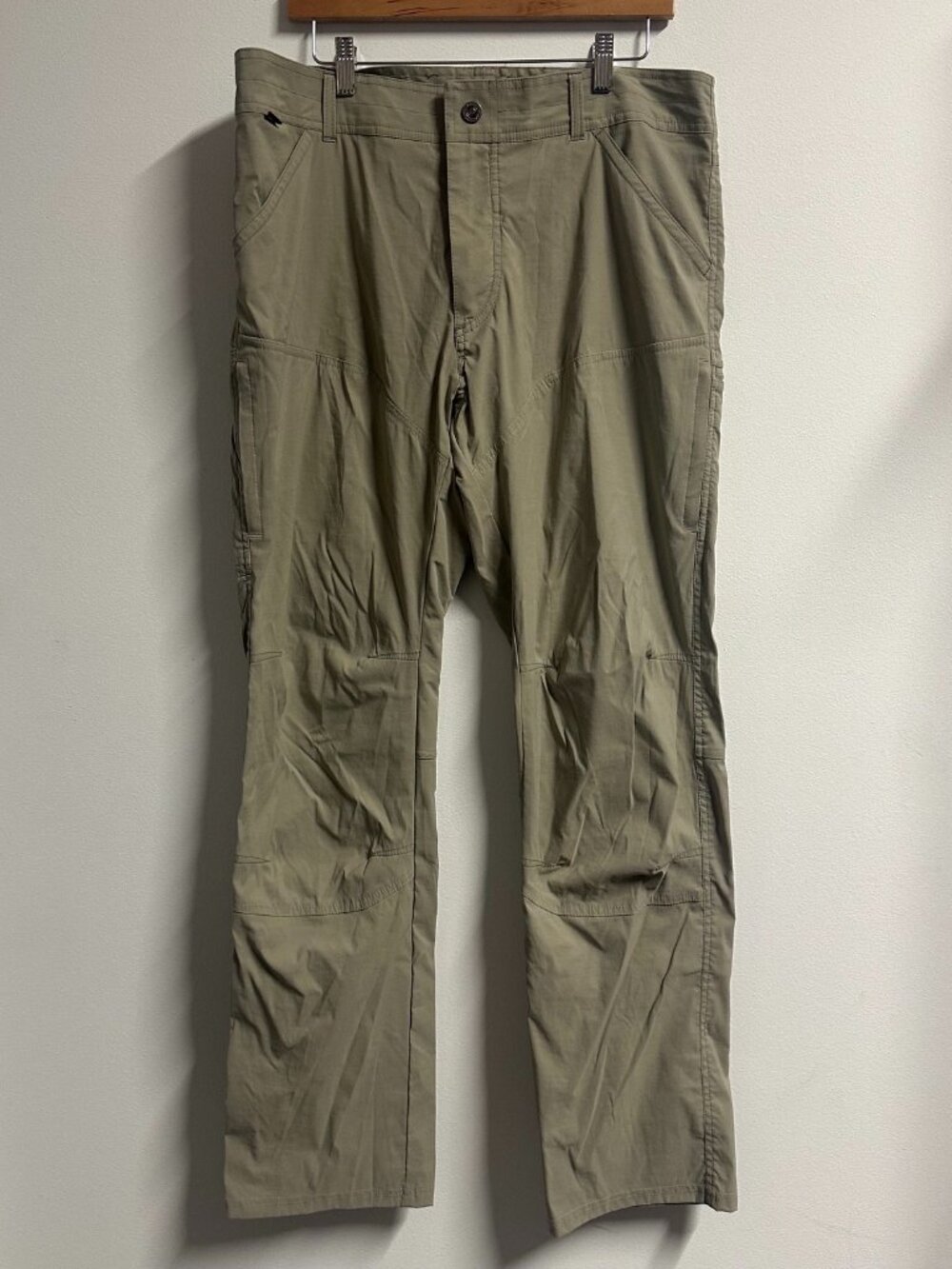 Kuhl Tactical Cargo Pants Khaki Mens size 36